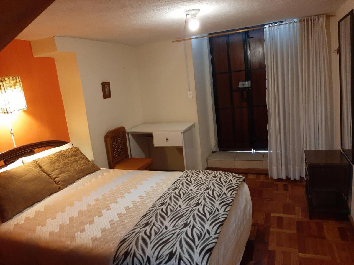 Casa Bella Vista Hotel Quito Exterior photo
